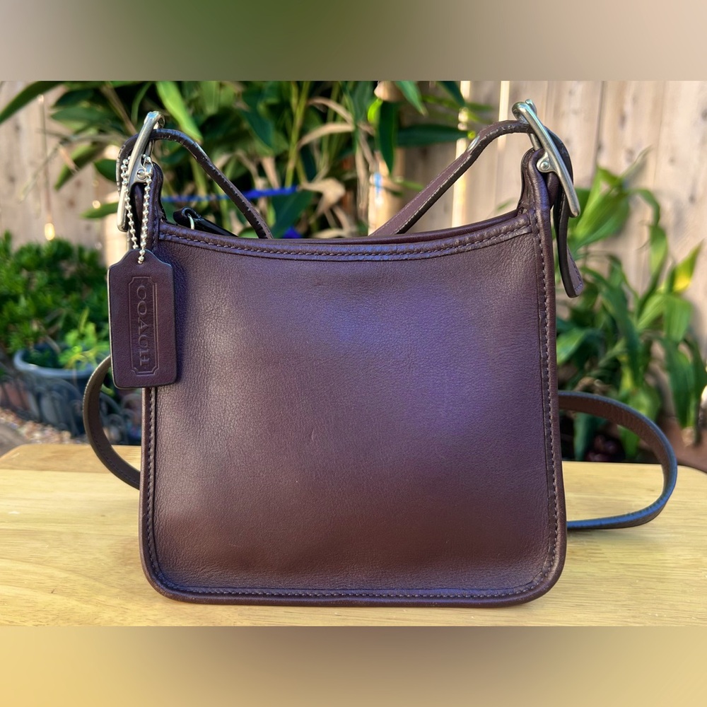 VINTAGE COACH